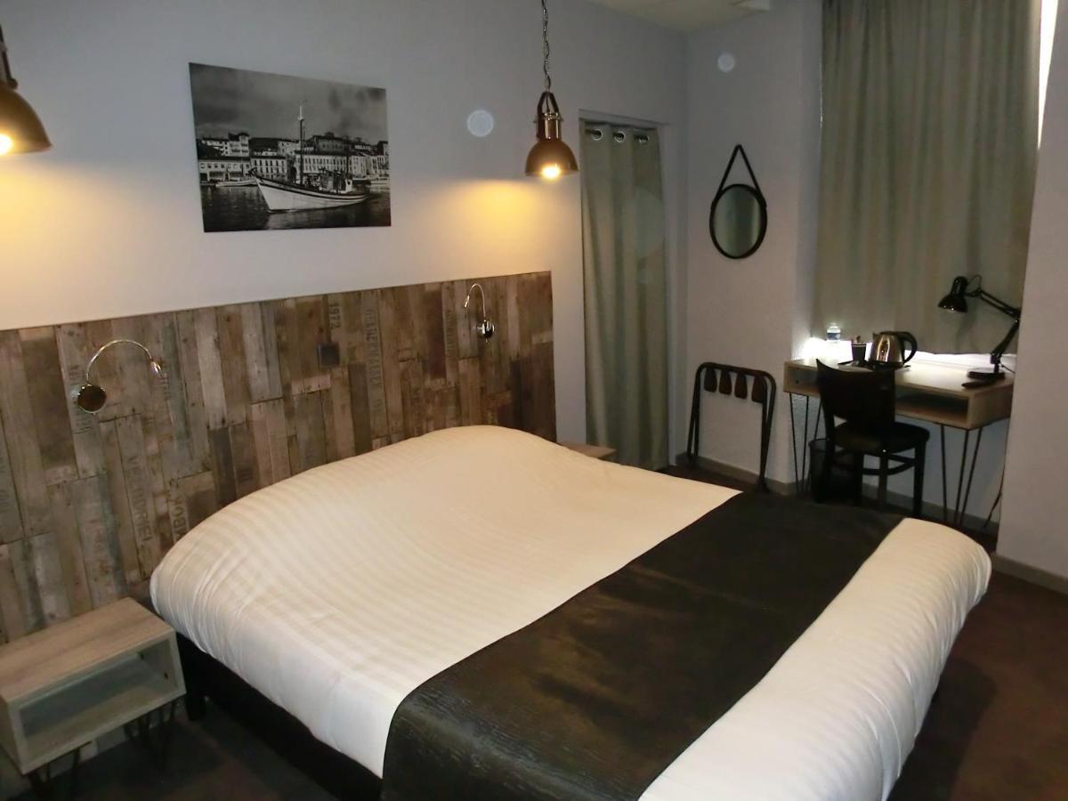 Hotel Sur Le Quai بورت-فوندر المظهر الخارجي الصورة