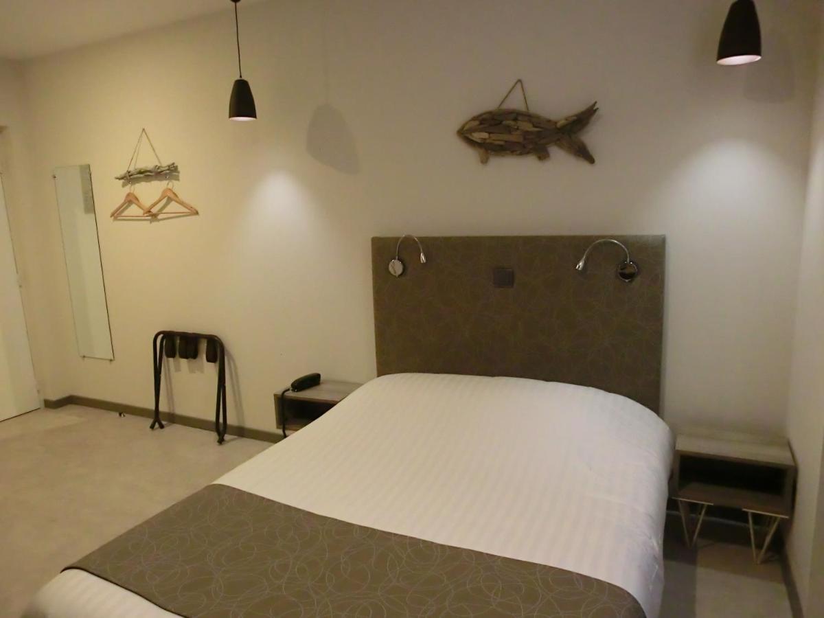 Hotel Sur Le Quai بورت-فوندر المظهر الخارجي الصورة